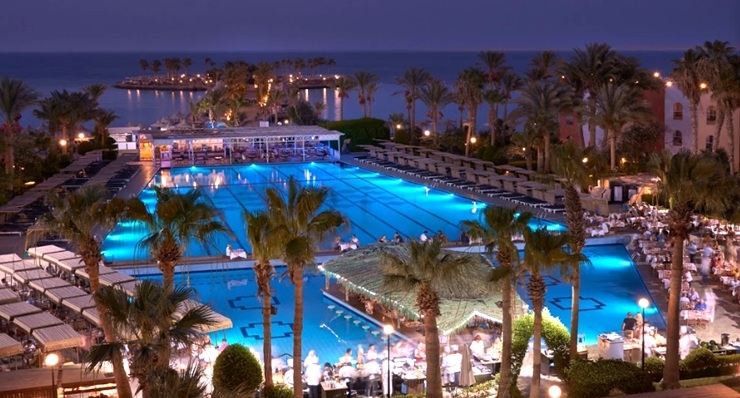 فندق ارابيا ازور ريزورت الغردقة - حمام السباحة