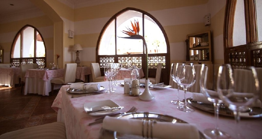فندق دومينا برستيج شرم الشيخ - مطعم