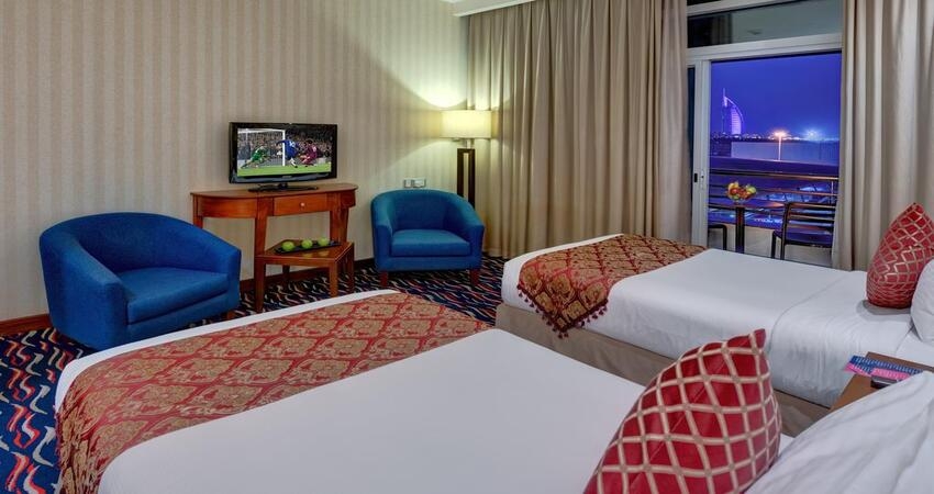 فندق كاسيلز البرشاء دبي - غرفة بالفندق