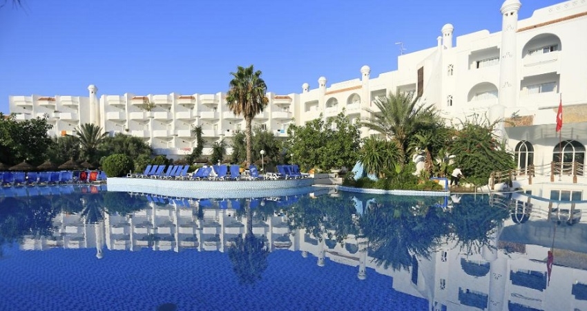 فندق الحمامات جاردن تونس - حمام السباحه