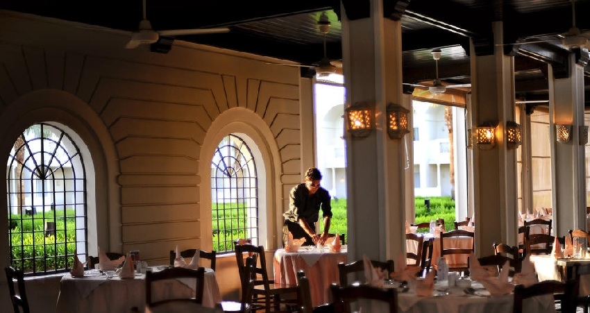 فندق سنتيدو ريف اوازيس سينس شرم الشيخ - المطعم