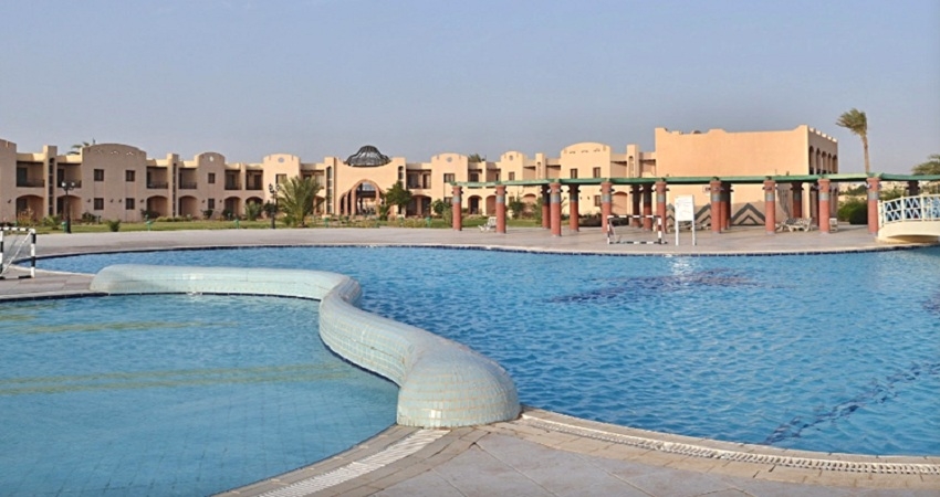 فندق مجاويش ريزورت الغردقة - حمام السباحة